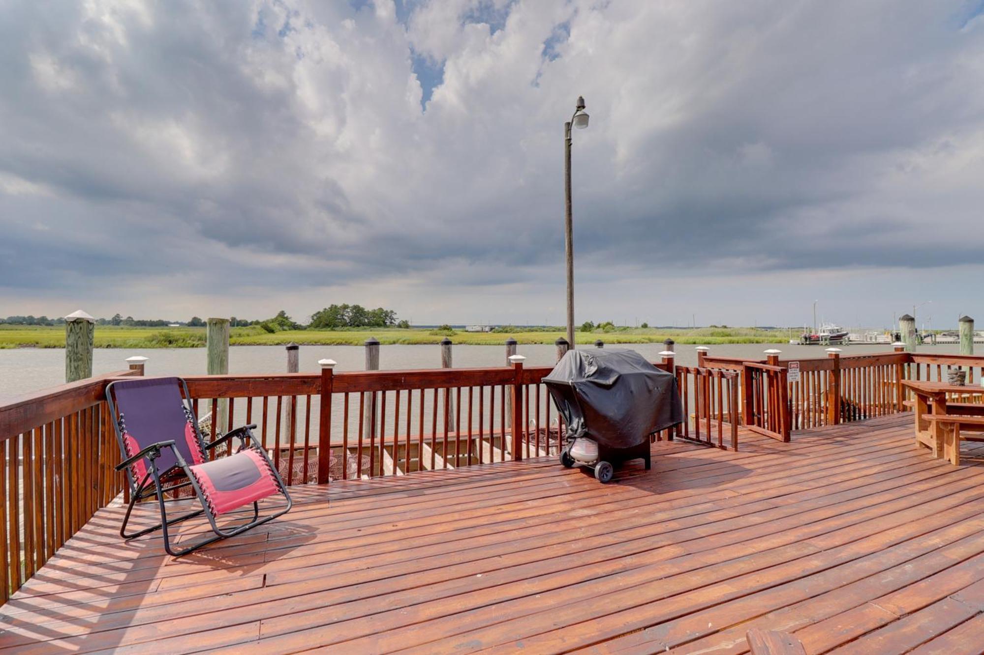 Oceanfront Milford Home With View And Boat Access Ngoại thất bức ảnh